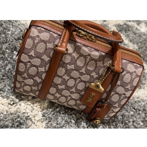 NWT Coach Satchel in Signature Textile Jacquard - Picture 5 of 8